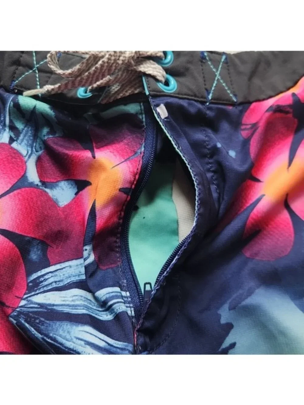 Men's Tommy Bahama Summer, Pool, Beach,Multicolor Tropical Hawaiin  SwimShorts